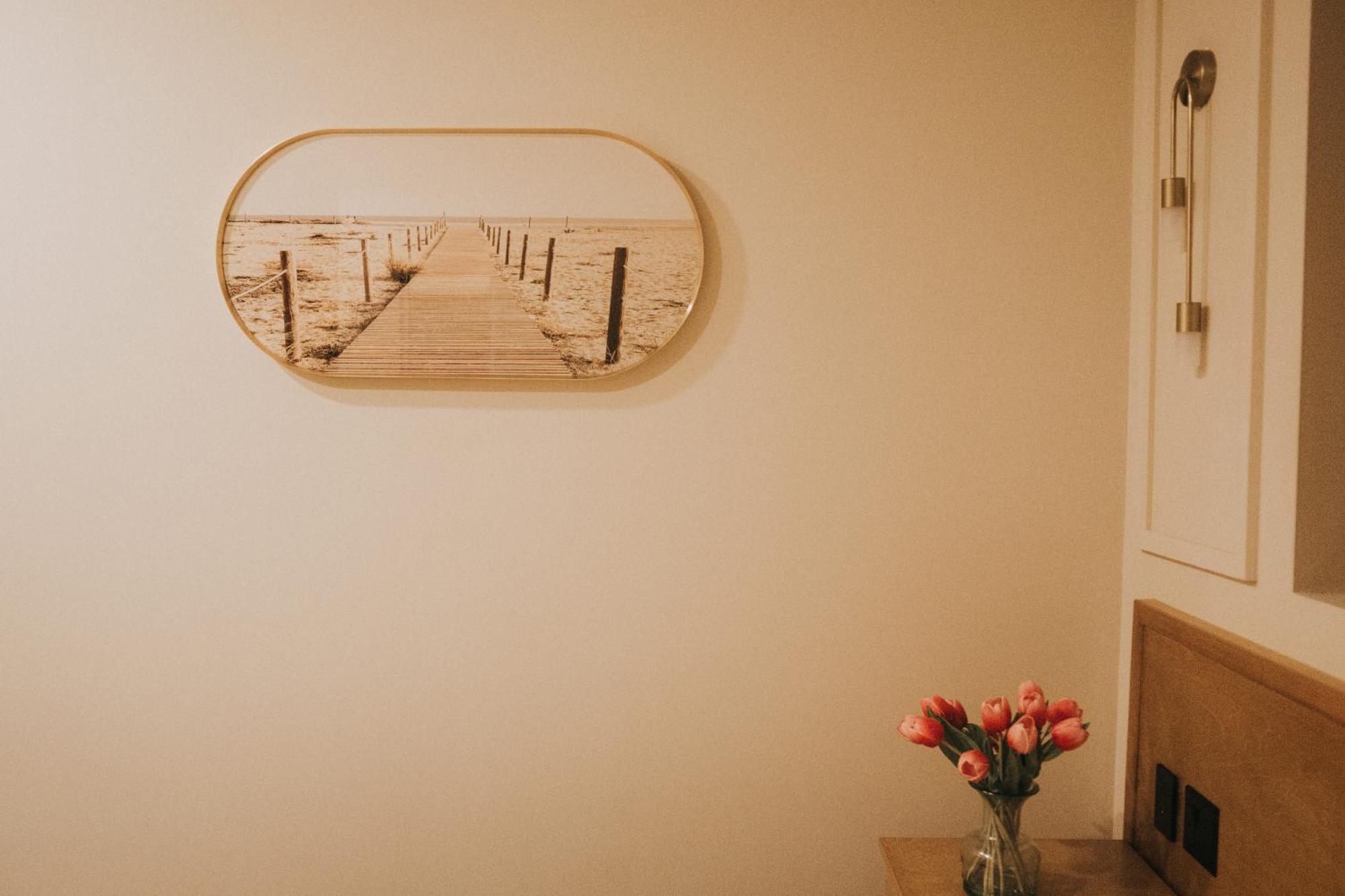 Jules & Laurent Hotel Contemporaneo إنسينادا المظهر الخارجي الصورة