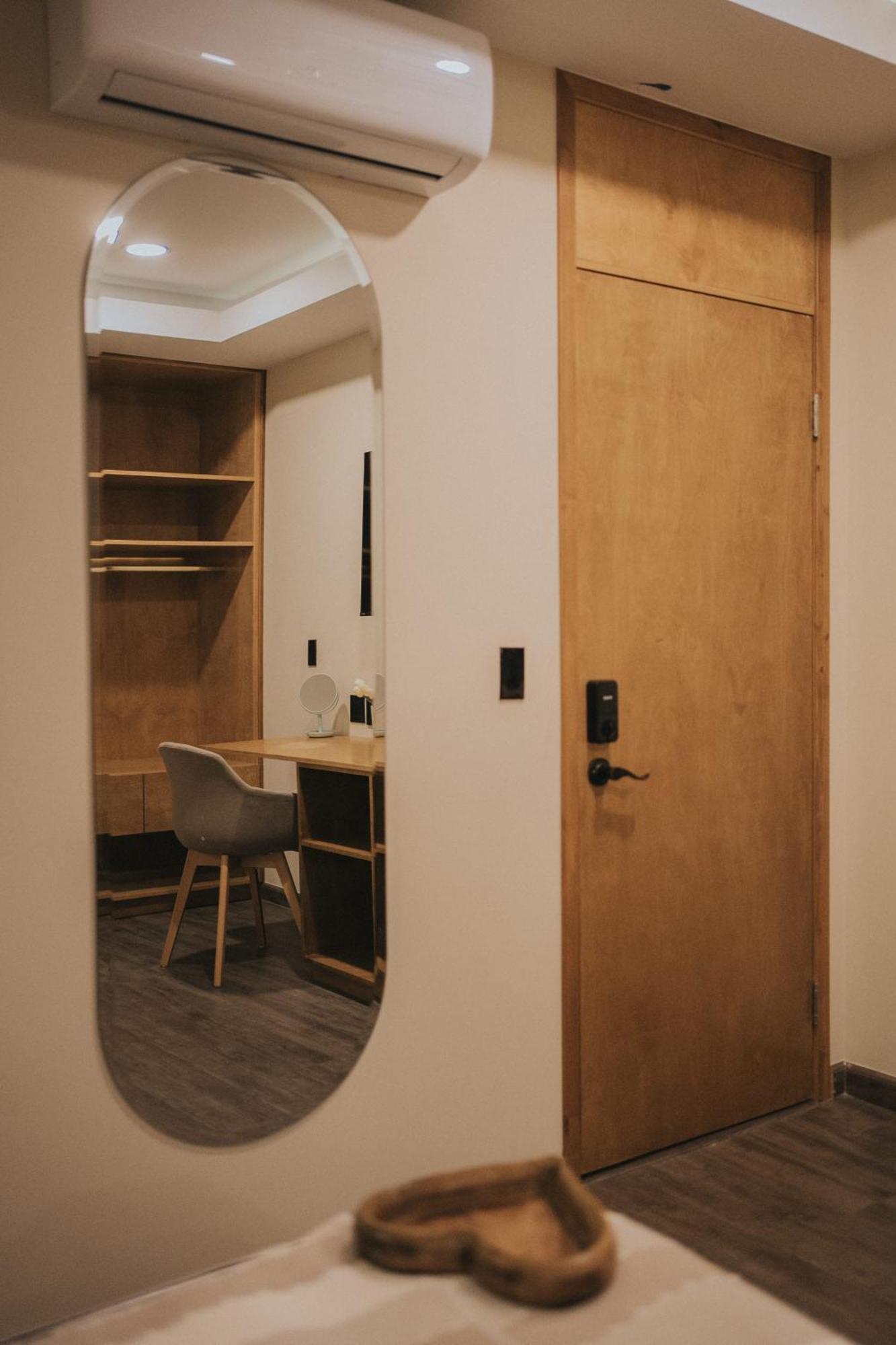 Jules & Laurent Hotel Contemporaneo إنسينادا المظهر الخارجي الصورة
