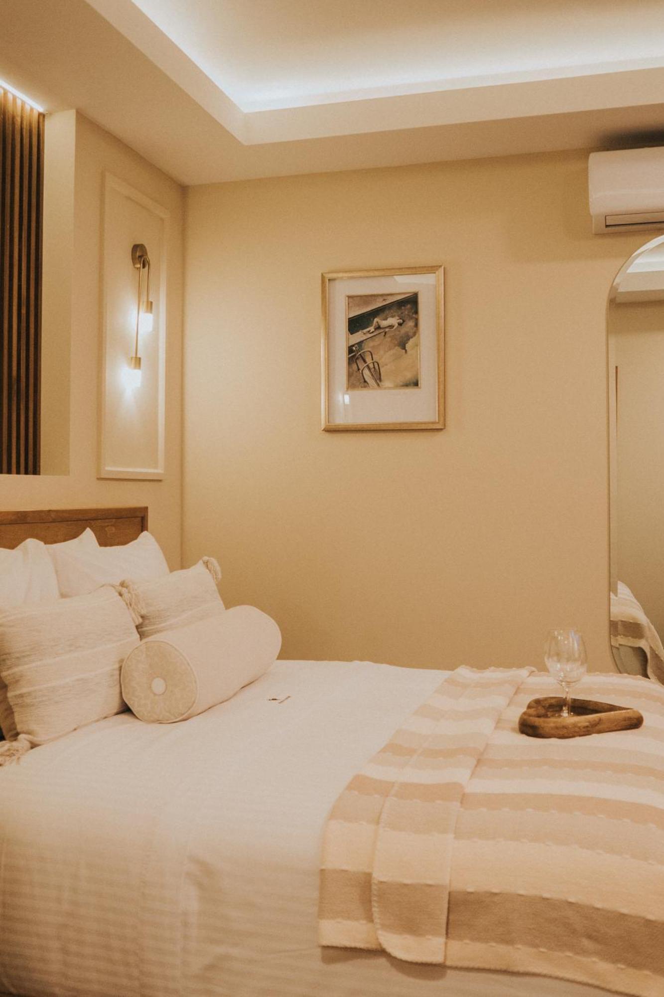 Jules & Laurent Hotel Contemporaneo إنسينادا المظهر الخارجي الصورة