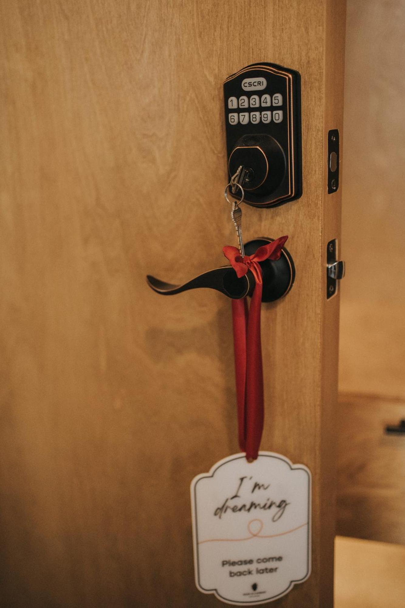 Jules & Laurent Hotel Contemporaneo إنسينادا المظهر الخارجي الصورة